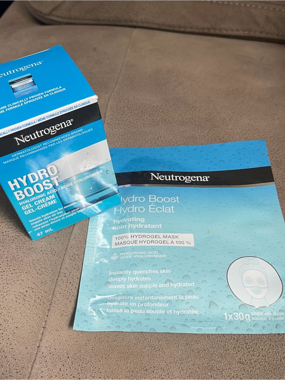 Neutrogena Hydro Boost Gel Cream & Hydrogel Mask - Blue